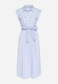 Born2be - Jasnoniebieska Plisowana Sukienka z Bawełną i Paskiem Lireviere. Okazja: na co dzień. Kolor: niebieski. Materiał: bawełna. Styl: elegancki, casual #6