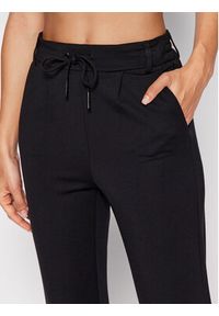 only - ONLY Spodnie materiałowe Poptrash 15115847 Czarny Regular Fit. Kolor: czarny. Materiał: wiskoza #4