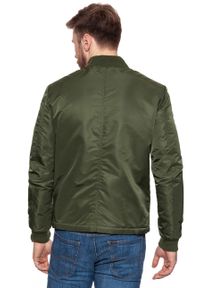 Wrangler - KURTKA WRANGLER STRAIGHT BOMBER DUSTY OLIVE W4743WT45. Wzór: aplikacja #6