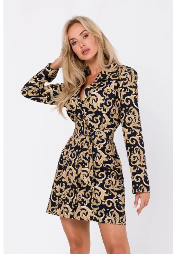 MOE - Żakietowa sukienka marynarka z paskiem i modnym nadrukiem. Wzór: nadruk. Styl: elegancki