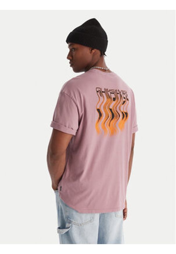 Quiksilver T-Shirt Elderberry EQYZT08200 Fioletowy Regular Fit. Kolor: fioletowy. Materiał: bawełna