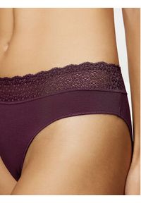 Triumph Figi klasyczne Feel of Modal 10214403 Bordowy. Kolor: czerwony