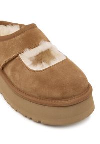 Ugg Kapcie W Bea Mary Jane 1167612 Brązowy. Kolor: brązowy. Materiał: skóra