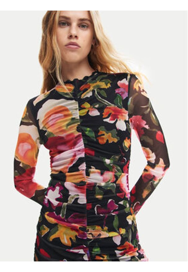 Desigual Sukienka codzienna Manila 24WWVK47 Czarny Slim Fit. Okazja: na co dzień. Kolor: czarny. Materiał: syntetyk. Typ sukienki: proste. Styl: casual