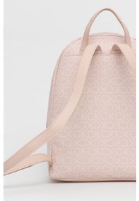 Calvin Klein plecak damski kolor różowy mały wzorzysty. Kolor: różowy. Materiał: poliester