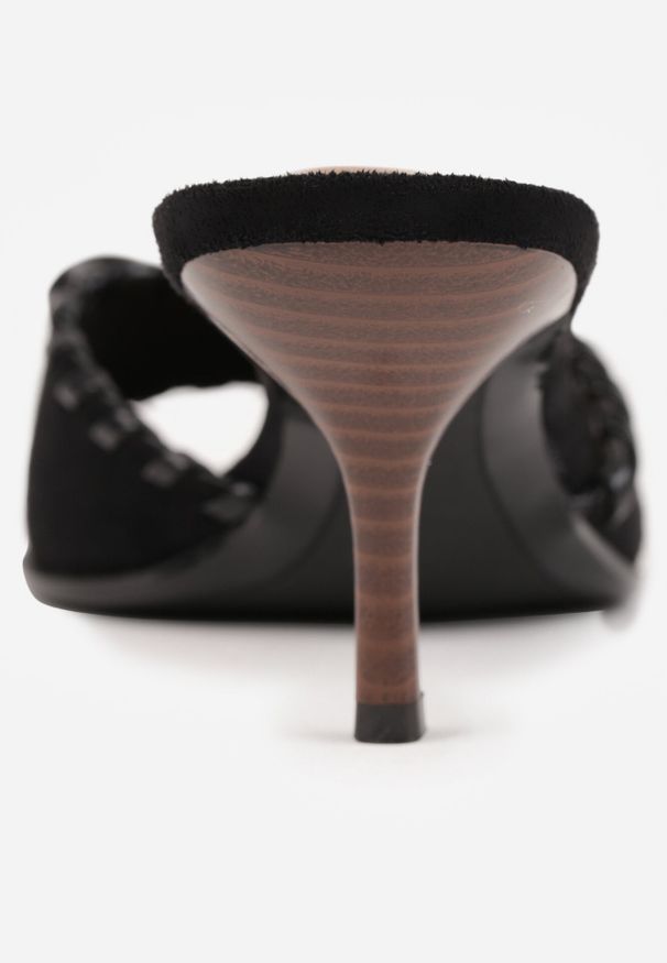 Born2be - Czarne Klapki na Szpilce z Odkrytym Noskiem Przeszyciami i Kokardką Irinvyn. Okazja: na wesele, na co dzień, na ślub cywilny. Kolor: czarny. Wzór: aplikacja. Sezon: lato. Obcas: na szpilce. Styl: casual, elegancki. Wysokość obcasa: średni