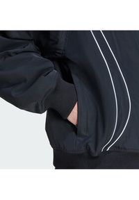 Adidas - adidas Kurtka bomber adicolor Teamgeist KC8358 Czarny Loose Fit. Kolor: czarny. Materiał: syntetyk #4