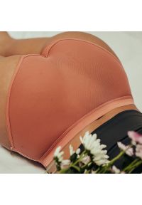 Intica - Figi z siateczki przewiewne i elastyczne Etsuyo. Kolor: czerwony. Materiał: tkanina #6