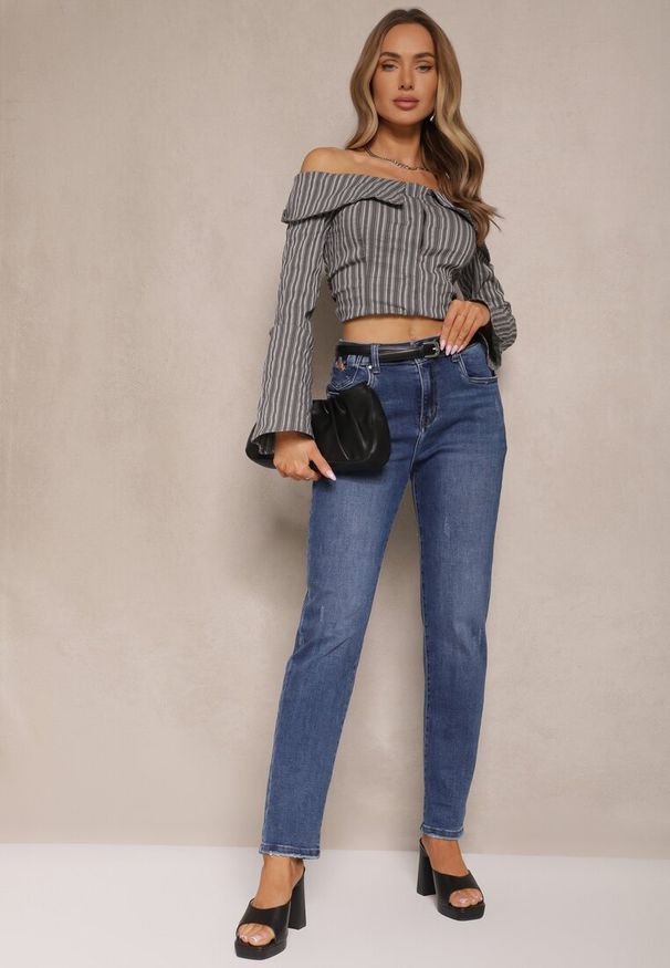 Renee - Granatowe Jeansy Mom Fit High Waist Meviranne. Okazja: na co dzień, na spacer. Stan: podwyższony. Kolor: niebieski. Styl: klasyczny, casual, elegancki