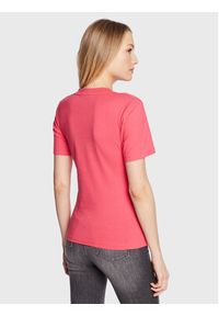 Calvin Klein Jeans T-Shirt J20J220303 Różowy Slim Fit. Kolor: różowy. Materiał: bawełna