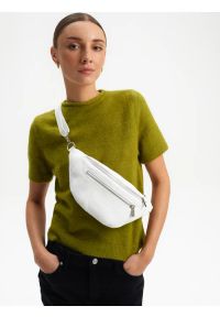 Ryłko - Biała skórzana nerka. Kolor: biały. Materiał: skórzane. Styl: street, klasyczny, elegancki #2