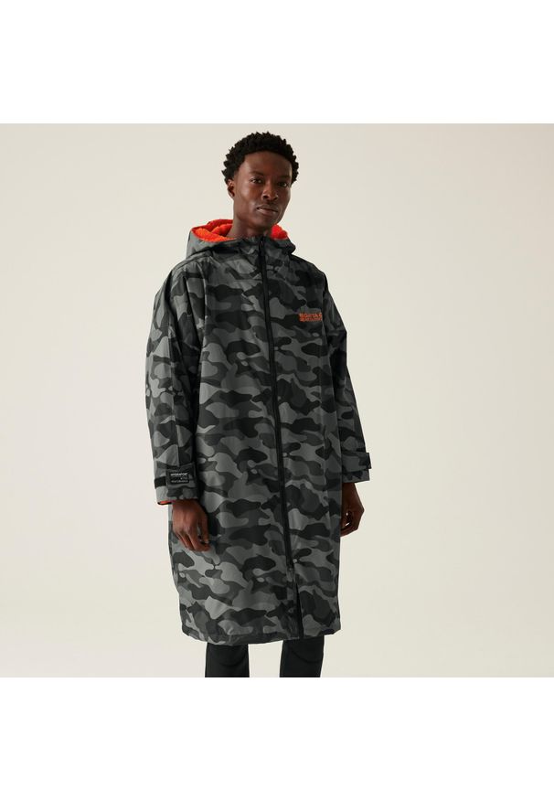 Regatta - Wodoodporny szlafrok do przewijania dla dorosłych unisex. Kolor: szary, wielokolorowy, pomarańczowy. Sport: turystyka piesza