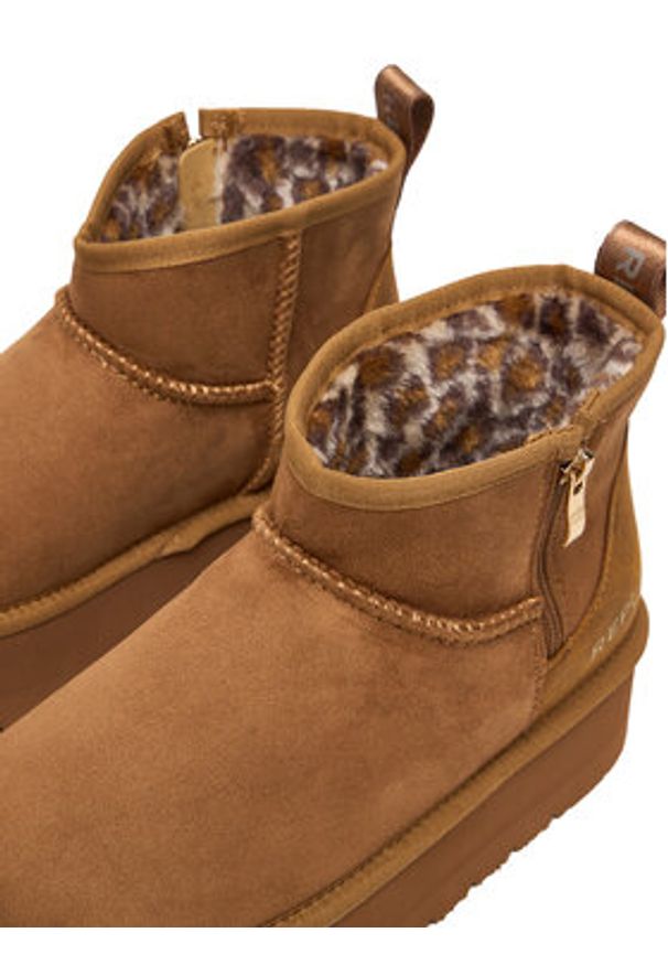 Replay - REPLAY Śniegowce GWF5A.000.C0007T Brązowy. Kolor: brązowy. Materiał: zamsz, skóra