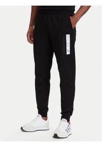 EA7 Emporio Armani Spodnie dresowe 7M002422 AF13512 MC001 Czarny Slim Fit. Kolor: czarny. Materiał: bawełna #1