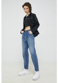 Tommy Jeans jeansy Mom Jean damskie high waist. Stan: podwyższony. Kolor: niebieski #3