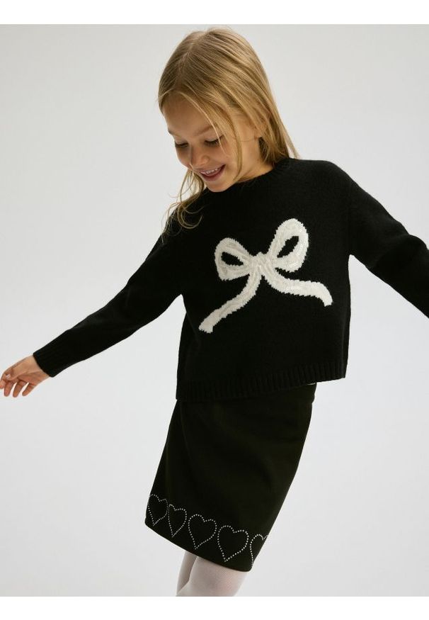 Reserved - Spódnica z aplikacją - czarny. Kolor: czarny. Materiał: tkanina. Wzór: aplikacja