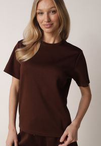 Born2be - Brązowy Letni Komplet z Bawełny i Wiskozy T-shirt i Szorty Celinai. Kolor: brązowy. Materiał: wiskoza, bawełna #2