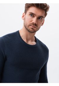 Ombre Clothing - Sweter męski - ciemnoniebieski V1 E185 - XXL. Kolor: niebieski. Materiał: bawełna, akryl. Długość rękawa: długi rękaw. Długość: długie. Wzór: aplikacja. Sezon: jesień, zima #3