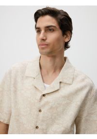 Reserved - Żakardowa koszula - beżowy. Kolor: beżowy. Materiał: żakard #1
