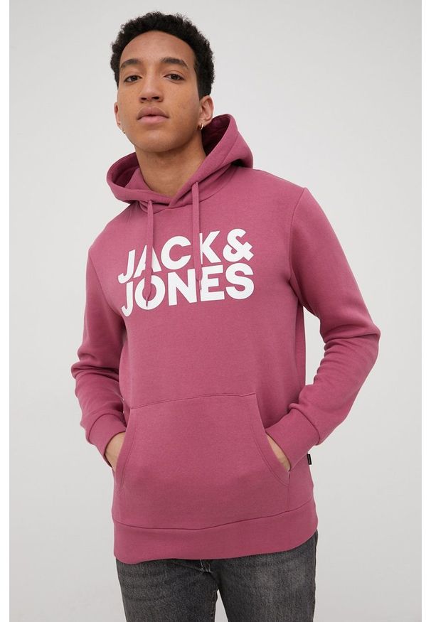 Jack & Jones bluza męska kolor różowy z kapturem z nadrukiem. Okazja: na co dzień. Typ kołnierza: kaptur. Kolor: różowy. Materiał: dzianina. Wzór: nadruk. Styl: casual