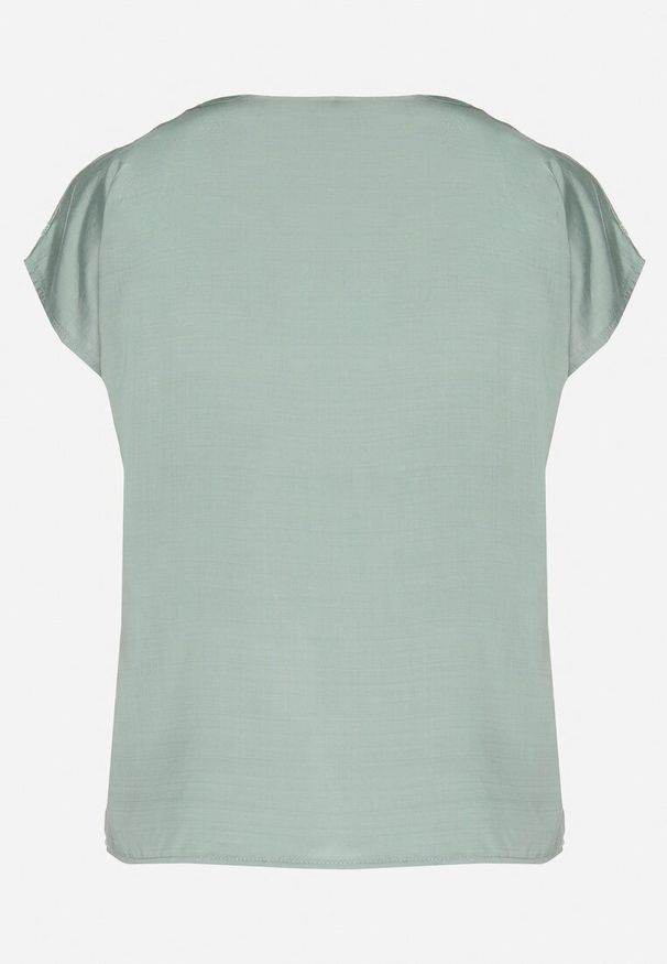 Born2be - Zielona Bluzka z Krótkim Luźnym Rękawem Mepola. Okazja: na co dzień. Kolekcja: plus size. Kolor: zielony. Materiał: jeans. Długość rękawa: krótki rękaw. Długość: krótkie. Styl: elegancki, casual