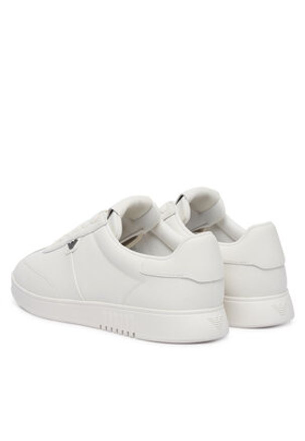 Emporio Armani Sneakersy EM003062 AF20004 U0003 Biały. Kolor: biały. Materiał: skóra