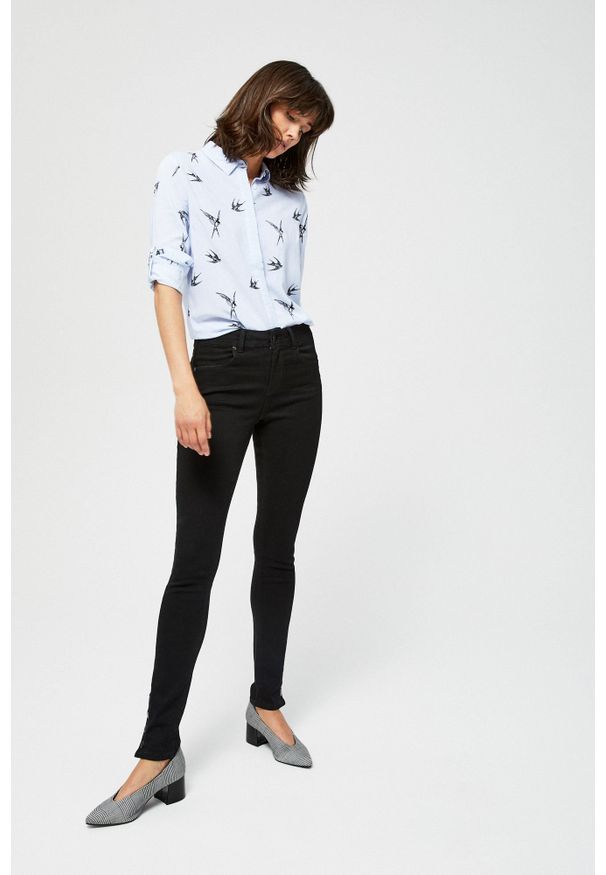 MOODO - Jeansy typu high waist. Stan: podwyższony