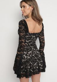 Born2be - Czarno-Różowa Koronkowa Gorsetowa Sukienka o Rozkloszowanym Kroju Learinor. Typ kołnierza: dekolt gorset. Kolor: czarny. Materiał: koronka. Typ sukienki: gorsetowe #5