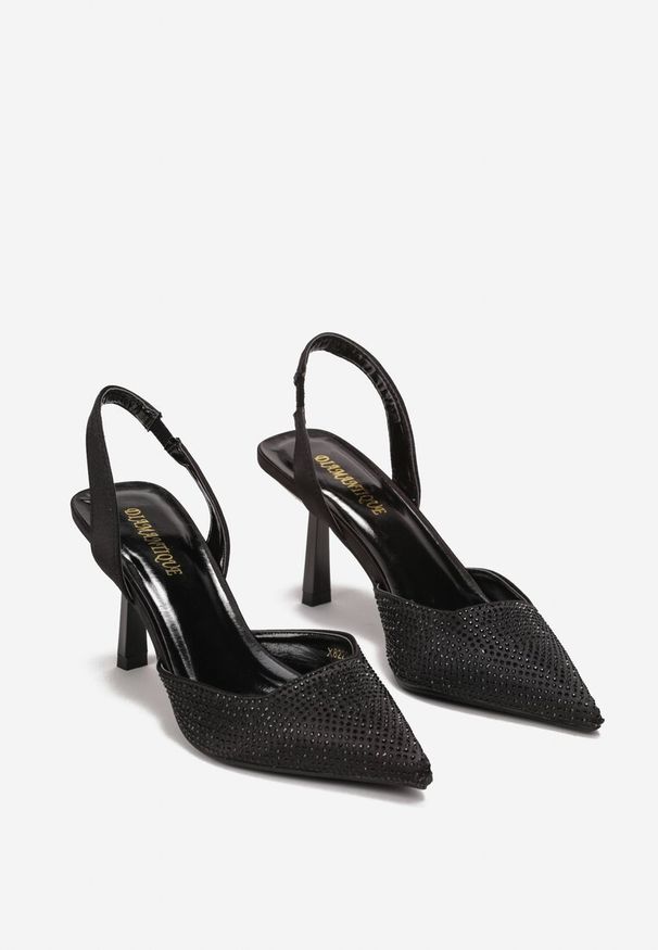 Born2be - Czarne Sandały Lapira. Okazja: na co dzień. Kolor: czarny. Materiał: len. Sezon: wiosna, lato. Styl: casual, elegancki, wizytowy