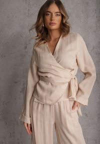 Renee - Beżowa Wiskozowa Bluzka z Kopertowym Dekoltem i Wiązaniem z Boku Velarila. Typ kołnierza: dekolt kopertowy. Kolor: beżowy. Materiał: wiskoza #1