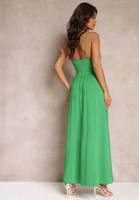 Renee - Zielona Rozkloszowana Sukienka Maxi na Cienkich Ramiączkach z Rozporkiem Weslyn. Kolor: zielony. Długość rękawa: na ramiączkach. Typ sukienki: rozkloszowane. Długość: maxi #5
