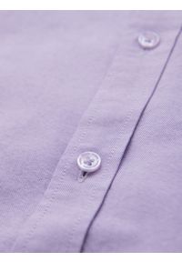 Ombre Clothing - Bawełniana męska pastelowa koszula typu oxford – lawendowa V2. Kolor: fioletowy. Materiał: bawełna. Wzór: aplikacja, ze splotem. Styl: klasyczny, elegancki #3