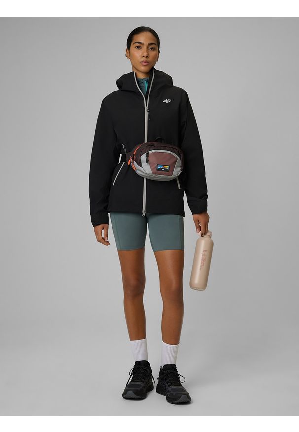4f - 4F Kurtka trekkingowa membrana 15000 damska - czarna L. Kolor: czarny. Materiał: tkanina, materiał. Sezon: lato. Sport: turystyka piesza