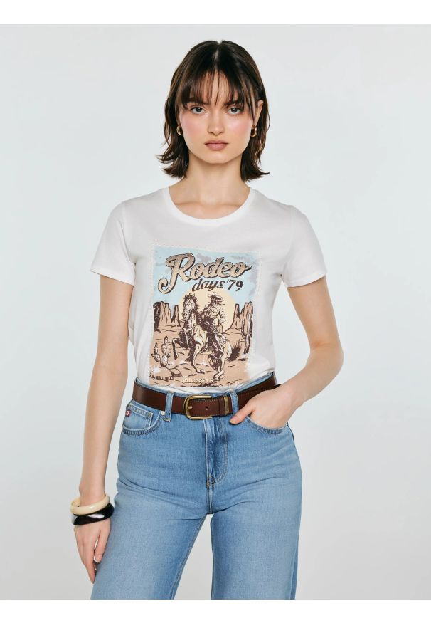 Big-Star - Koszulka damska z linii Authentic z nadrukiem biała Erellsa 100. Okazja: na co dzień. Kolor: biały. Materiał: dzianina, jeans, materiał. Wzór: nadruk. Styl: casual, elegancki, klasyczny