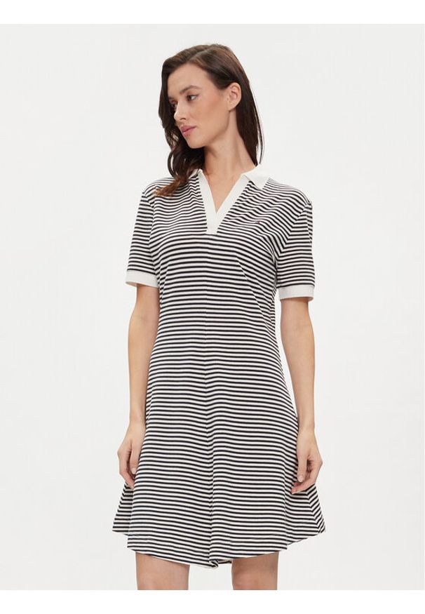 TOMMY HILFIGER - Tommy Hilfiger Sukienka letnia WW0WW41567 Granatowy Regular Fit. Kolor: niebieski. Materiał: lyocell, bawełna. Sezon: lato