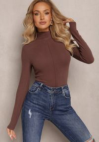 Renee - Brązowy Sweter Golf z Ozdobnym Przeszyciem Dayshawn. Okazja: na co dzień. Typ kołnierza: golf. Kolor: brązowy. Materiał: jeans. Długość rękawa: długi rękaw. Długość: długie. Wzór: aplikacja. Styl: casual, elegancki