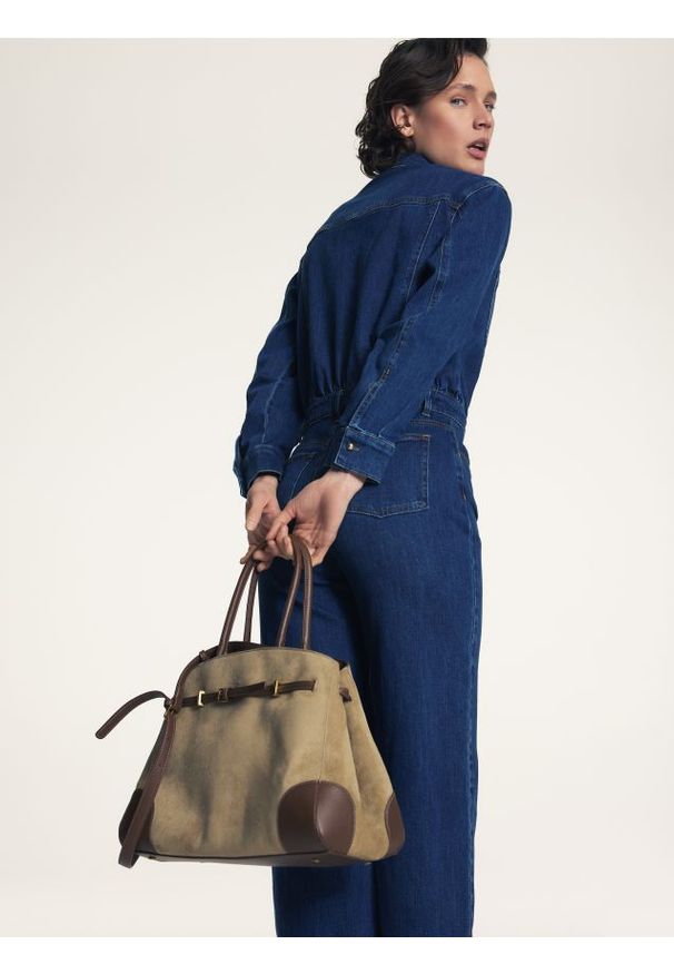 Reserved - Torebka z imitacji zamszu - beżowy. Kolor: beżowy. Materiał: zamszowe. Styl: klasyczny