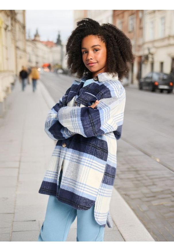 Sinsay - Kurtka koszulowa w kratę - granatowy. Kolor: niebieski