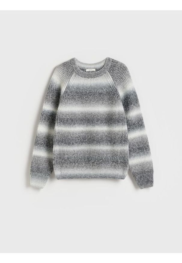 Reserved - Strukturalny sweter w paski - jasnoszary. Kolor: szary. Materiał: bawełna, dzianina. Wzór: paski