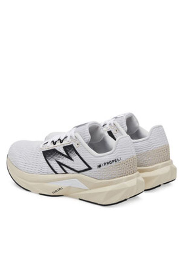 New Balance Buty do biegania FuelCell Propel v5 WFCPRCX5 Biały. Kolor: biały. Materiał: materiał