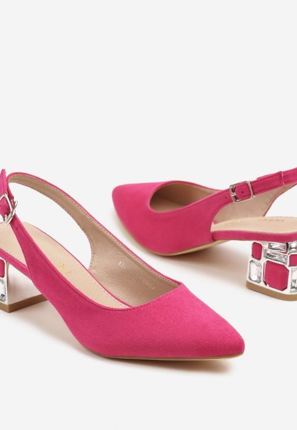 Renee - Fuksjowe Sandały Vices na Ozdobnym Słupku Typu Slingback ze Skórzaną Wkładką Eraliora. Okazja: na co dzień. Zapięcie: sprzączka. Kolor: różowy. Materiał: skóra. Obcas: na słupku. Styl: elegancki, casual