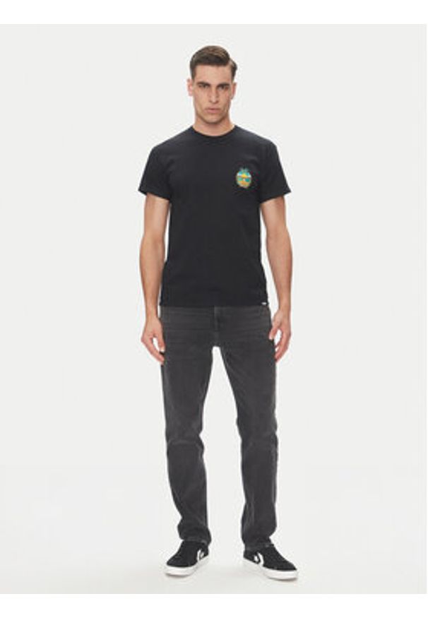 Etnies T-Shirt Camp Vibes 4130003782 Czarny Regular Fit. Kolor: czarny. Materiał: bawełna