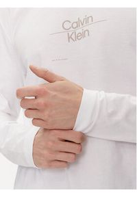 Calvin Klein Longsleeve Line Logo K10K112483 Biały Regular Fit. Kolor: biały. Materiał: bawełna. Długość rękawa: długi rękaw