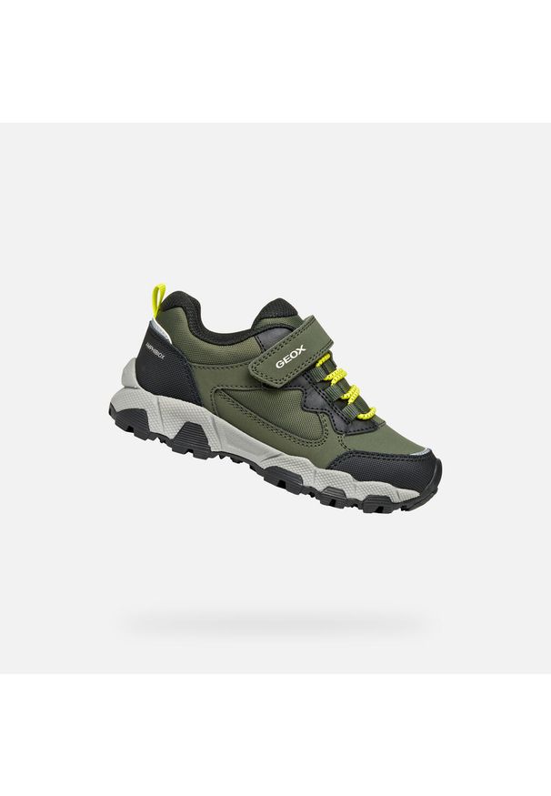 Geox - Buty GEOX J MAGNETAR Zielony. Kolor: zielony, wielokolorowy, żółty. Materiał: syntetyk, tkanina. Sport: turystyka piesza