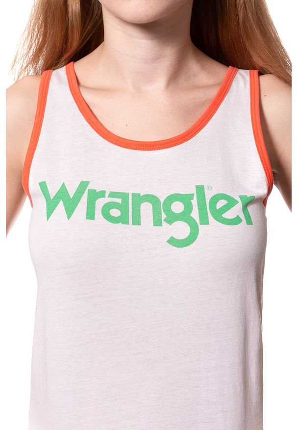 Wrangler - WRANGLER T SHIRT DAMSKI RETRO KABEL TANK ROSEWATER W730SEVLF 112130937. Długość rękawa: na ramiączkach. Wzór: nadruk. Styl: retro