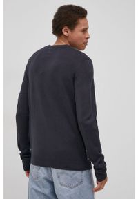 Only & Sons Sweter męski kolor granatowy. Okazja: na co dzień. Kolor: niebieski. Materiał: dzianina. Długość rękawa: długi rękaw. Długość: długie. Wzór: aplikacja. Styl: casual