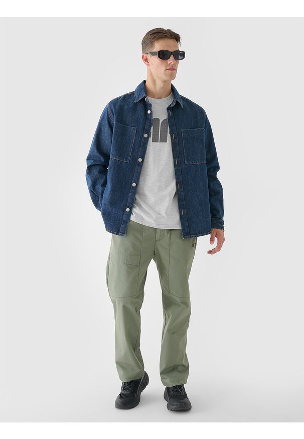 4f - 4F T-shirt regular z nadrukiem męski - szary XXL. Okazja: na co dzień. Kolor: szary. Materiał: bawełna, dzianina, jersey. Długość rękawa: krótki rękaw. Długość: krótkie. Wzór: nadruk. Styl: klasyczny, casual, sportowy