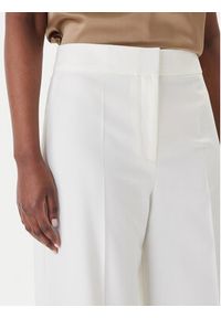 Hugo - HUGO Spodnie materiałowe Huzili 50558131 Écru Wide Leg. Kolor: kremowy. Materiał: syntetyk, wiskoza #4