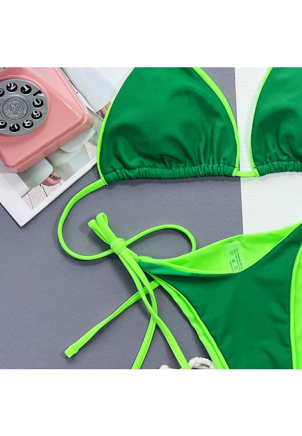 Intica - Bikini plażowe z regulowanymi sznureczkami Fawn. Kolor: czarny. Materiał: materiał, tkanina