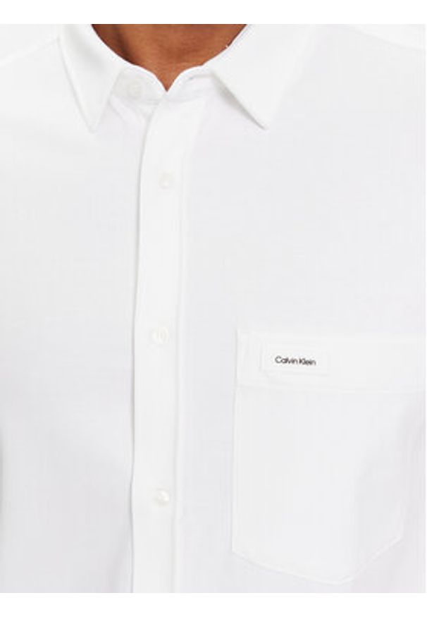 Calvin Klein Koszula K10K110858 Biały Slim Fit. Kolor: biały. Materiał: bawełna